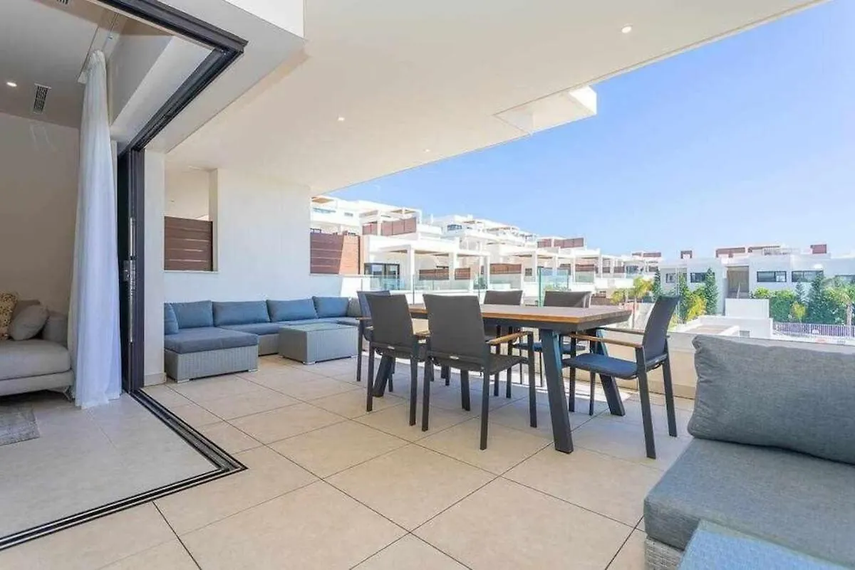 Apartment Sea Views & Walk To The Beach La Cala De Mijas